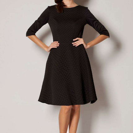 Chic Quilted Midi Dress - Effortless Elegance