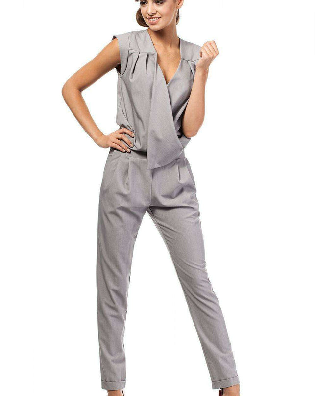 Chic Tapered Leg Sleeveless Pantsuit with Elegant Envelope Design