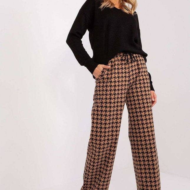 Chic Gray-Black High-Waisted Wide-Leg Pants for Modern Women