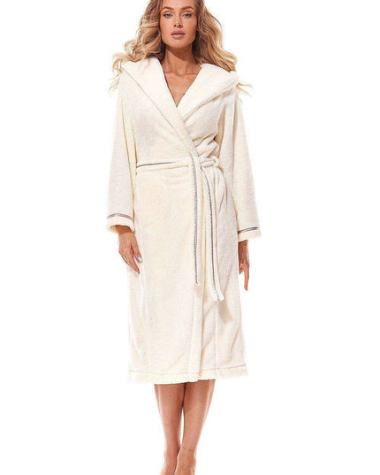 Elegant Hooded Bathrobe with Pockets for Ultimate Relaxation