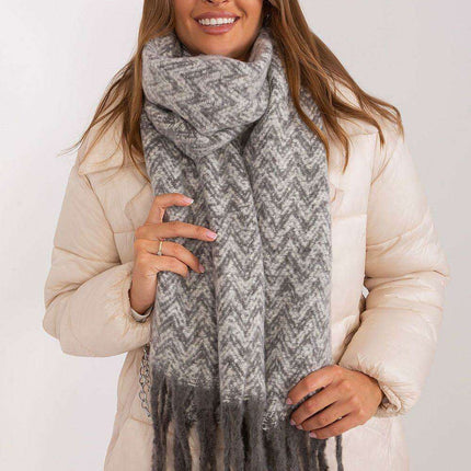 Stylish Geometric Patterned Wrap Shawl