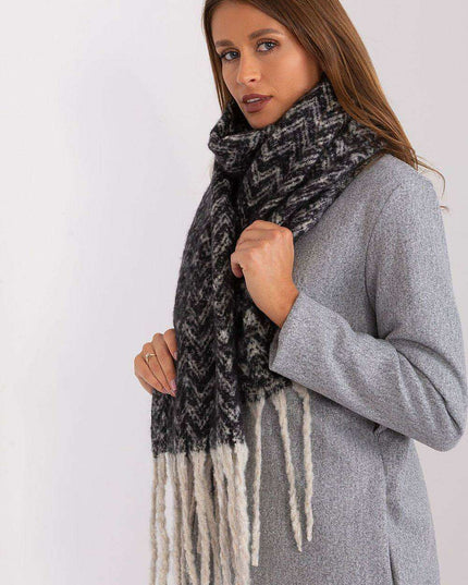 Stylish Geometric Patterned Wrap Shawl