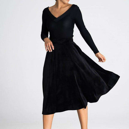 Elegant Flared Midi Skirt with Waist-Enhancing Design