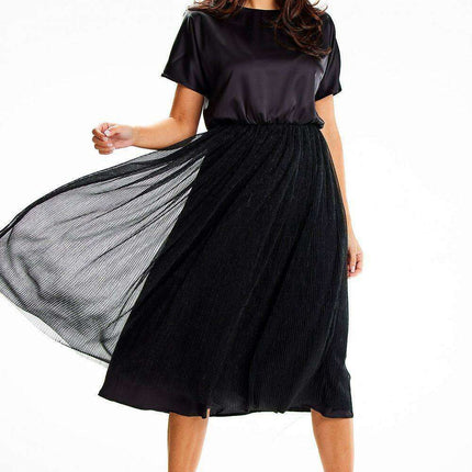 Elegant Satin and Mesh Kimono Sleeve Midi Dress