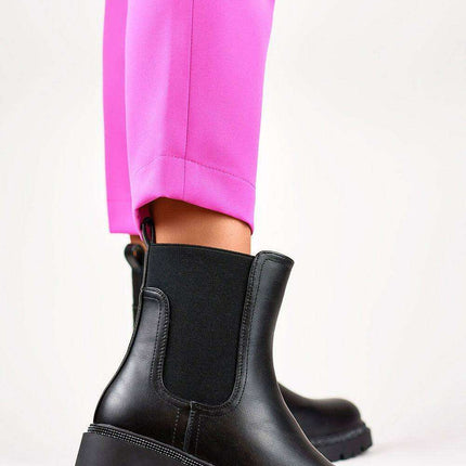 Sustainable Winter Elegance: Eco-Friendly Jodhpur Boots with Cozy Padding