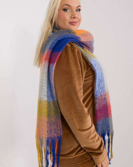 Chic Fringed Plaid Wrap for Stylish Warmth