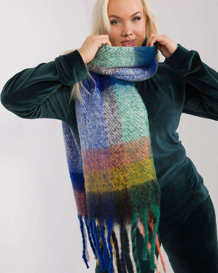 Chic Fringed Plaid Wrap for Stylish Warmth