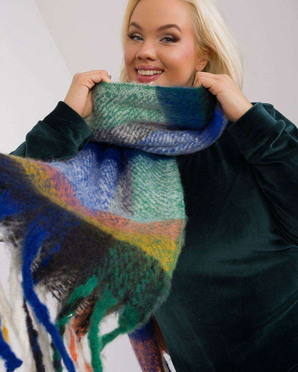 Chic Fringed Plaid Wrap for Stylish Warmth