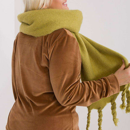 Tassel-Trimmed Cozy Winter Wrap - Stylish Versatile Scarf