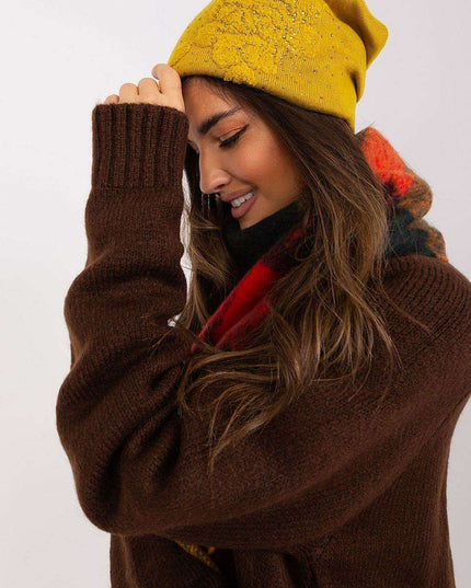 Chic Cashmere Beanie with Sparkling Rhinestone Accents