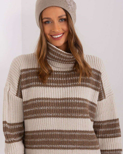 Chic Cashmere Beanie with Sparkling Rhinestone Accents