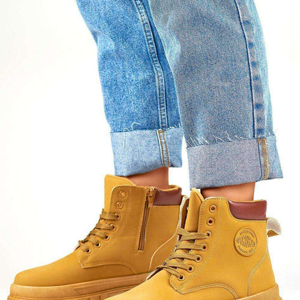 Chic Eco-Friendly Ankle Boots with Comfortable Textile Insole