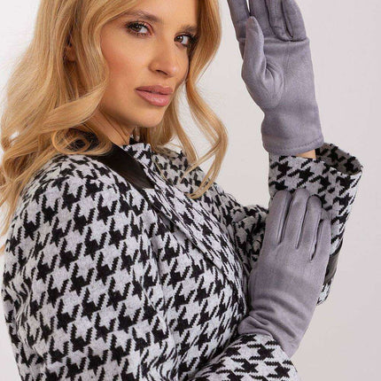 Chic Floral Touchscreen Gloves for Modern Women