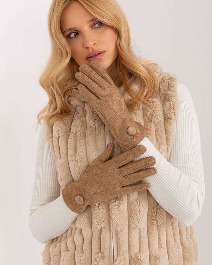 Chic Geometric Touchscreen Gloves for Stylish Connectivity