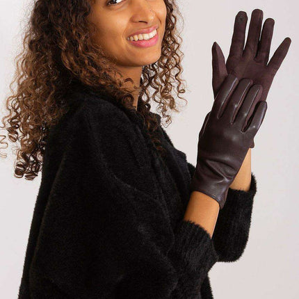 Chic Floral Embroidered Women's Touchscreen Gloves for Effortless Style