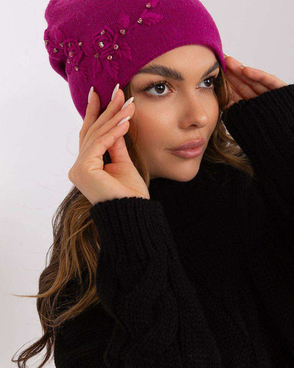 Stylish Winter Knit Beanie with Elegant Applique Detail