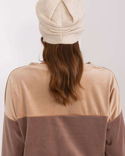 Chic Cashmere Beanie with Sparkling Rhinestone Accents