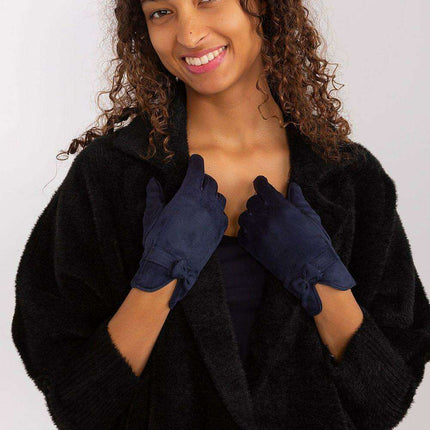 Chic Bow-Embellished Touchscreen Gloves for Modern Elegance