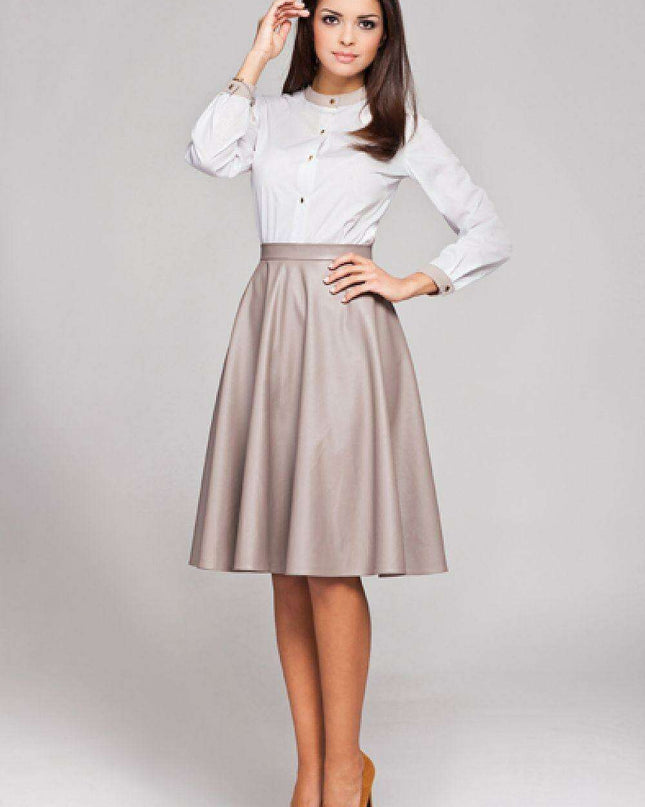 Glamorous Zip-Up Flared Faux Leather Skirt for a Chic Look