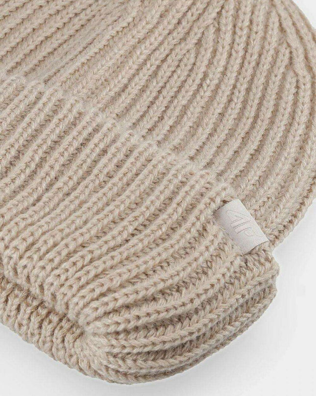 4F Men's Trendy Winter Beanie: Stylish Comfort for Cold Days