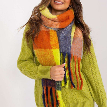 Vibrant Plaid Polyester Wrap with Tassels - Fashionable Cold Weather Essential