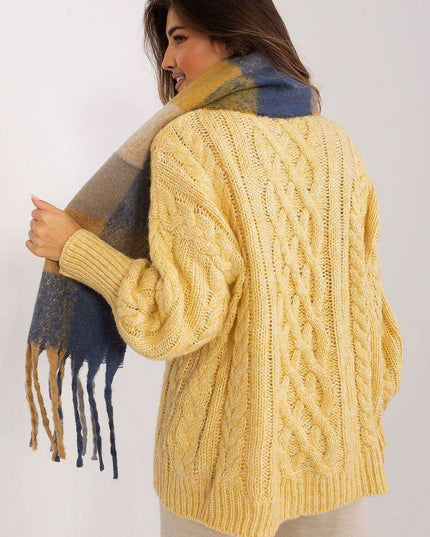 Vibrant Plaid Polyester Wrap with Tassels - Fashionable Cold Weather Essential