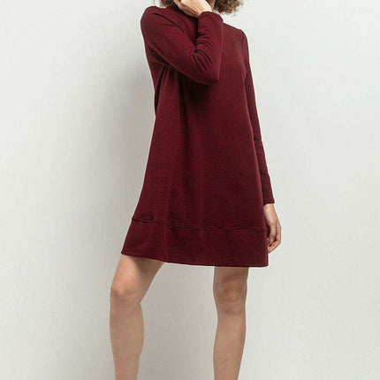 Chic Fall Knit Dress with Elegant Stand-Up Collar