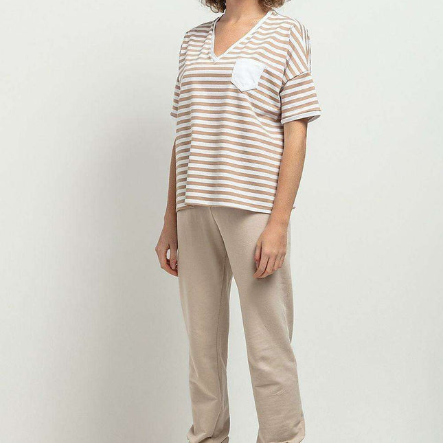 Elegant Striped V-Neck Blouse for Versatile Styling
