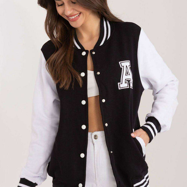 Chic Snap Button Sweatshirt for Active Women