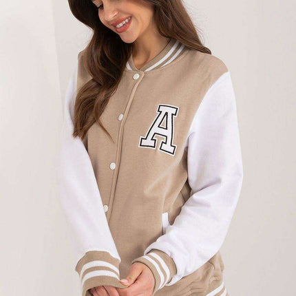 Chic Snap Button Sweatshirt for Active Women