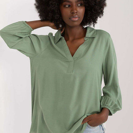 Elegant Essential Top