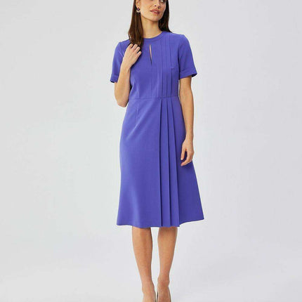 Elegant Teardrop Neckline Cocktail Gown