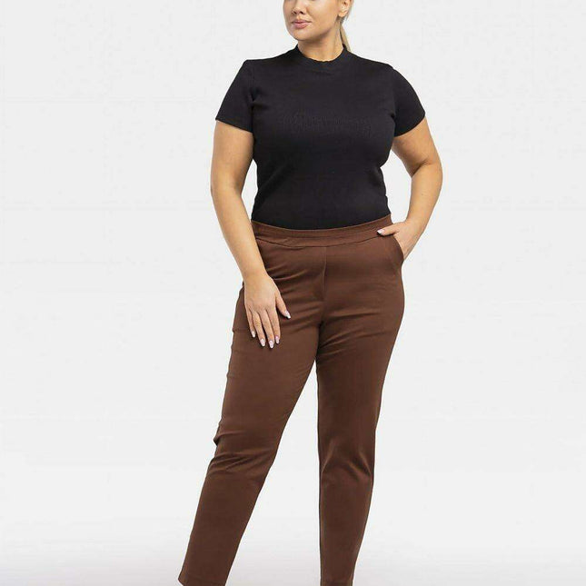 Karko Chic Plus Size Knit Trouser Ensemble for Modern Women