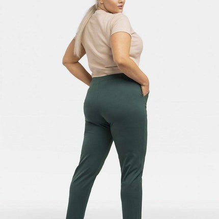 Karko Chic Plus Size Knit Trouser Ensemble for Modern Women