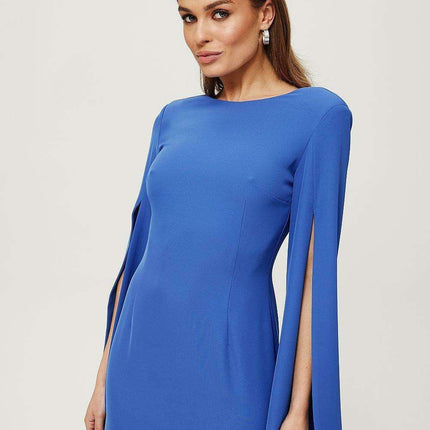 Backless Elegance: V-Back Mini Cocktail Dress for Effortless Charm