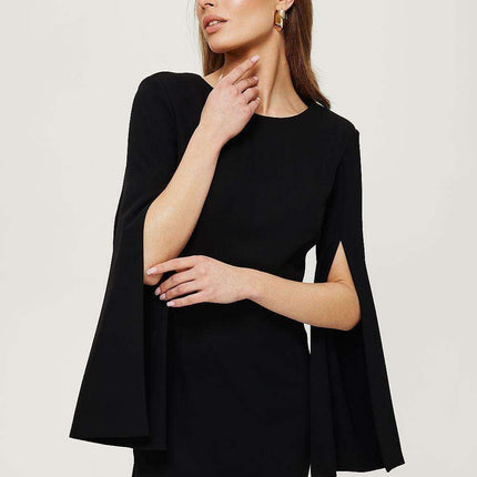 Backless Elegance: V-Back Mini Cocktail Dress for Effortless Charm