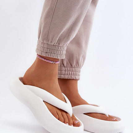 Step in Style Japanese Flip-Flops - Comfortable, Durable Design