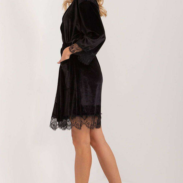 Chic Lace-Embellished Cotton Bathrobe with Convenient Pockets