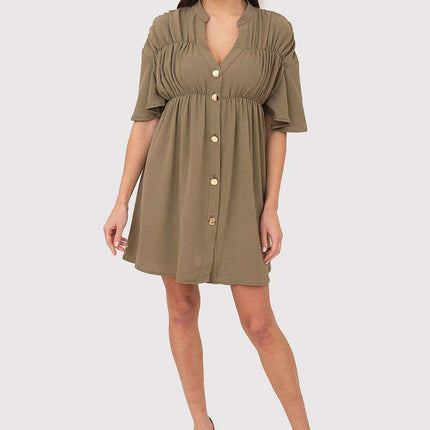 Elegant Green Mini Dress with Chic Gold Button Accents