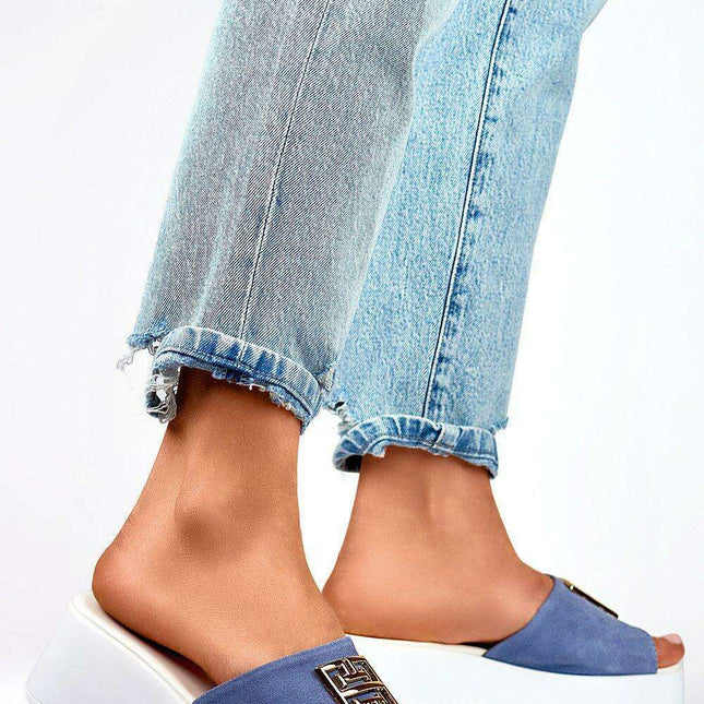 Chic Summer Leather Flip-flops