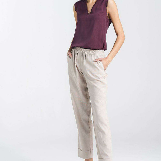 Chic Sleeveless Viscose Blouse With Pleated Details