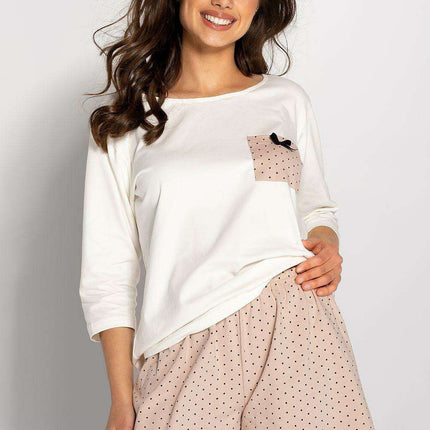 Chic & Comfortable Women's Pajama Set with Print