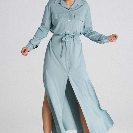 Chic Maxi Shirt Dress with Tailored Collar and Buttoned Sleeves