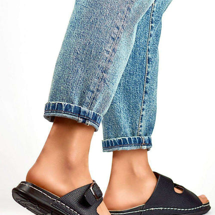 Sustainable Chic Leather Platform Slides for Effortless Summer Style