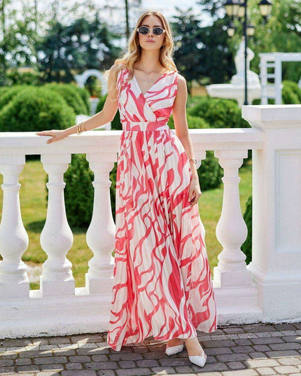 Elegant Chiffon Maxi Gown with Stylish Details