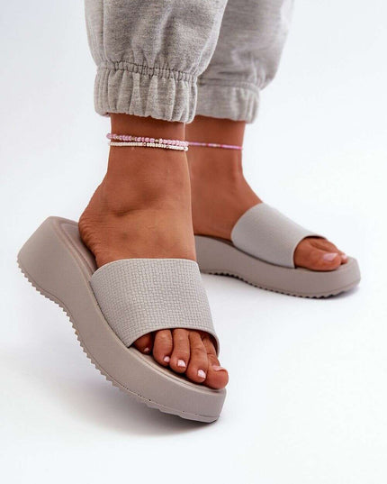 Flip-flops model 198443