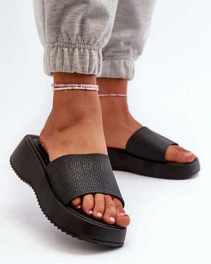 Flip-flops model 198443