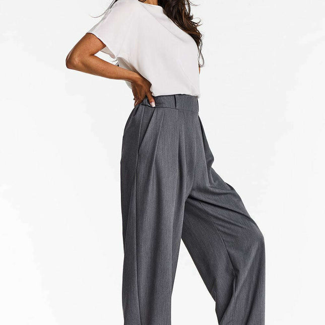 Women trousers model 200571