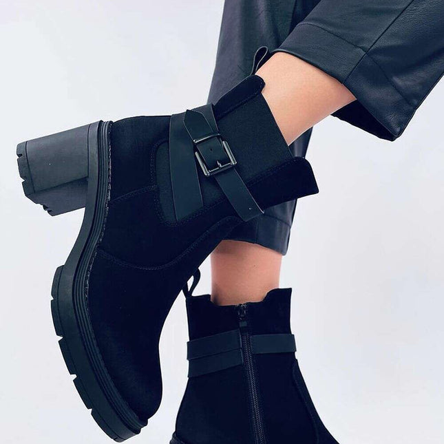 Heel boots model 200645