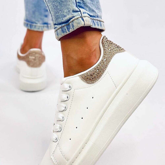 Sport Shoes model 200700